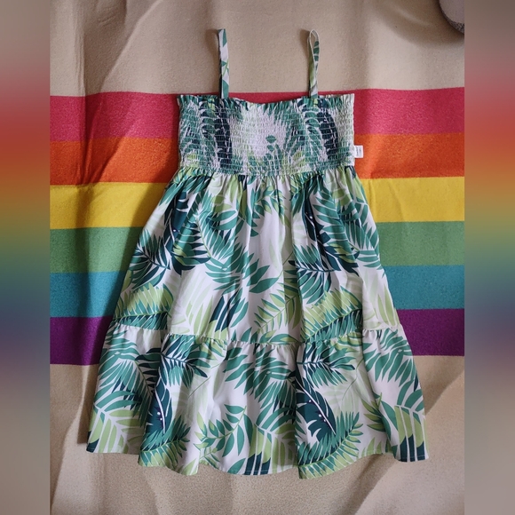 Quedoris Other - Quedoris Plants Tiered Ruffle Dress